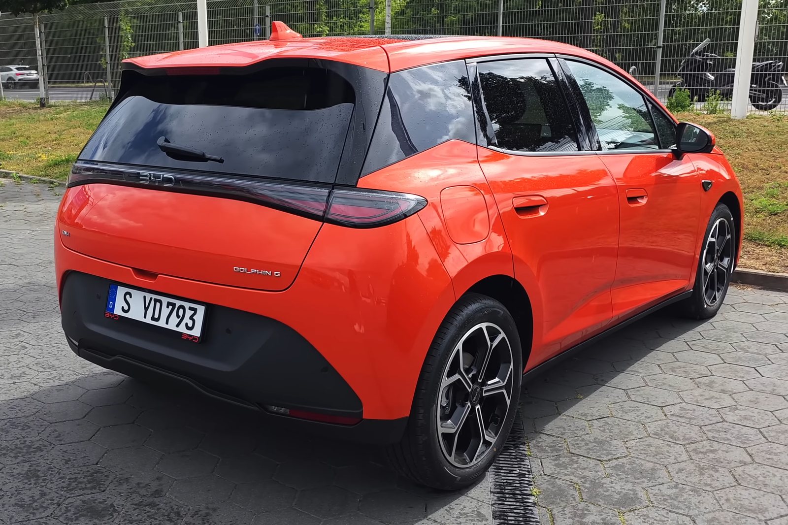 BYD Dolphin G DM-i Außenansicht